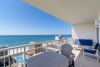 1010 W Beach Blvd in Gulf Shores, AL - Building Photo - Building Photo