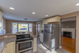 99 Cheney Ln in Newington, CT - Building Photo - Building Photo