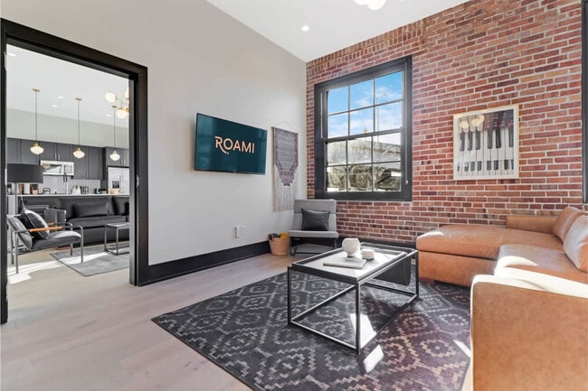 1148 S Peters St in New Orleans, LA - Building Photo - Building Photo