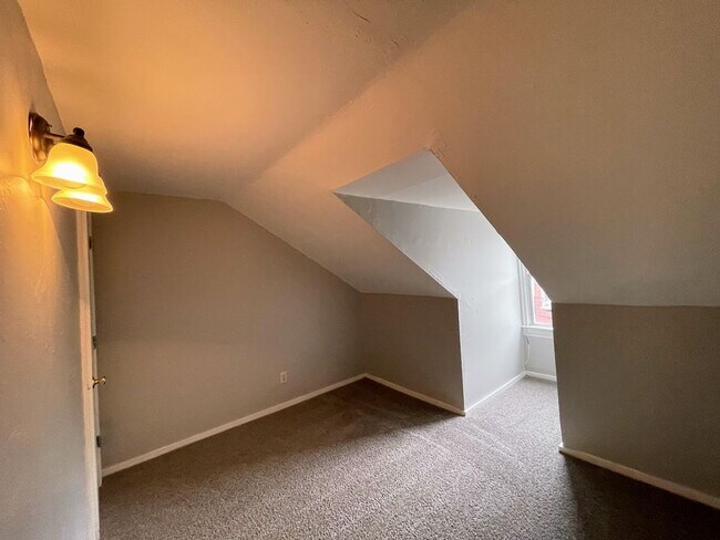 5233 Keystone St in Pittsburgh, PA - Building Photo - Building Photo