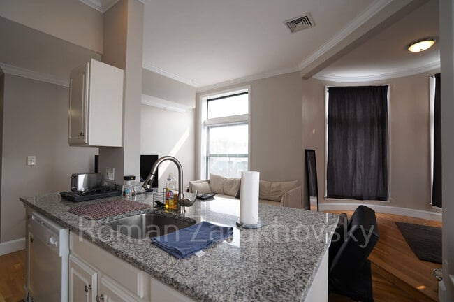 365 Washington St, Unit 202 in Boston, MA - Foto de edificio - Building Photo