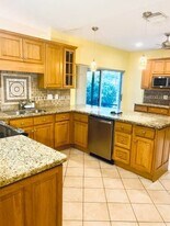 4296 Grove Park Ln in Boynton Beach, FL - Building Photo