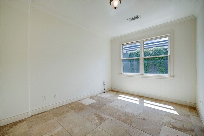 property at 1436 Wichita St