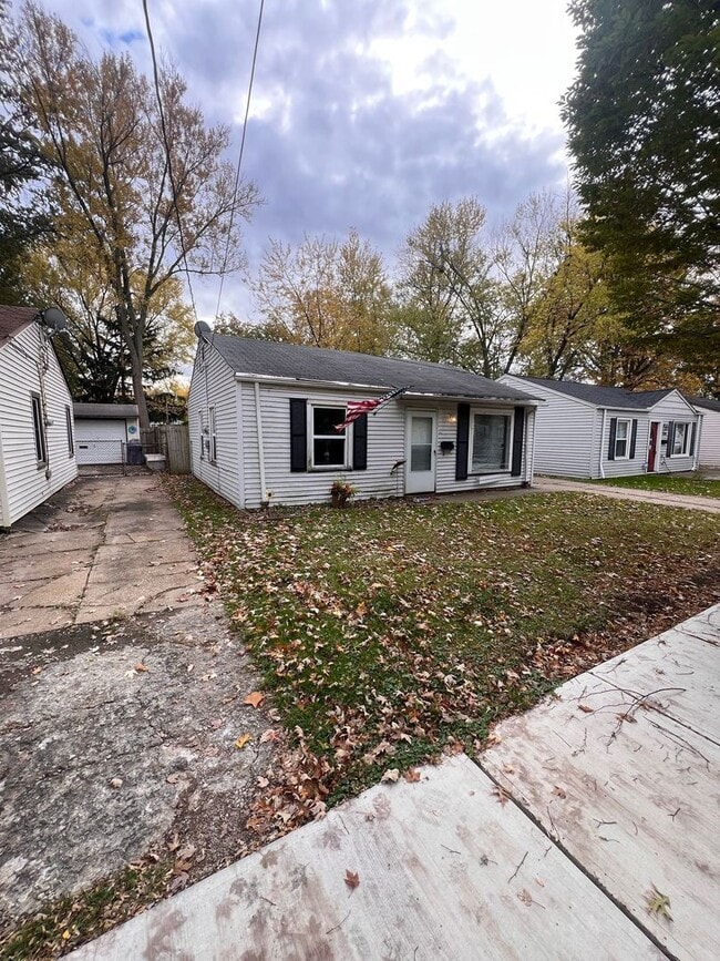 property at 11705 Mc Gowan Ave