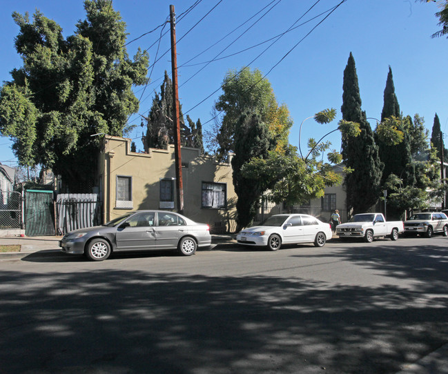 1148-1154 N Mariposa Ave in Los Angeles, CA - Building Photo - Building Photo