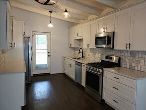 2846 Monterey Dr in Decatur, GA - Building Photo - Building Photo