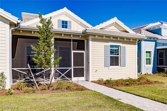 7263 Cayo Coco Ln in Naples, FL - Building Photo - Building Photo