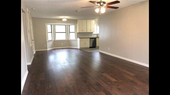 6005 Whitley Rd in Watauga, TX - Building Photo - Building Photo