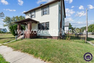 1004 Gordon St in Toledo, OH - Building Photo - Building Photo