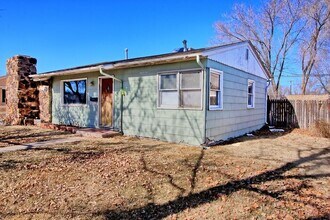 2430 Bunting Ave in Grand Junction, CO - Building Photo - Building Photo