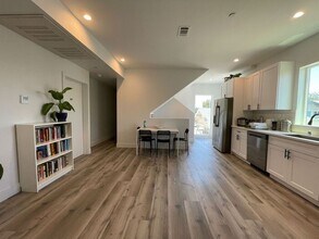 3759 Dalton Ave in Los Angeles, CA - Building Photo - Building Photo