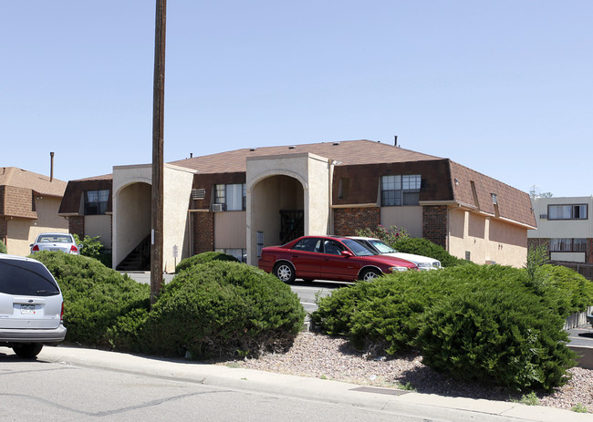 30 Montebello Rd in Pueblo, CO - Building Photo - Building Photo