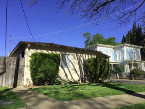 132 3rd St in Woodland, CA - Building Photo - Building Photo