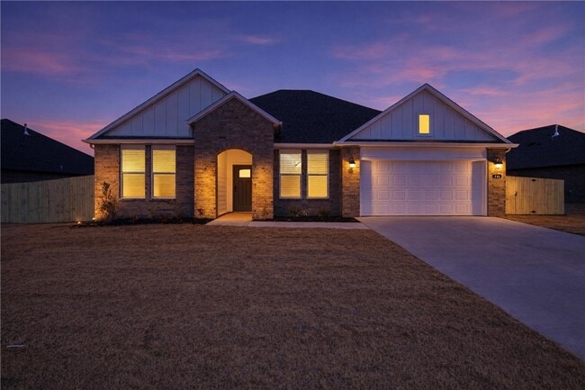 446 W Taverner Xing in Farmington, AR - Building Photo - Building Photo