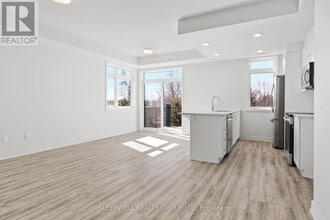 3 Bedale Dr in Ottawa, ON - Building Photo - Building Photo