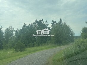 3104 MN-70 in Braham, MN - Building Photo - Building Photo