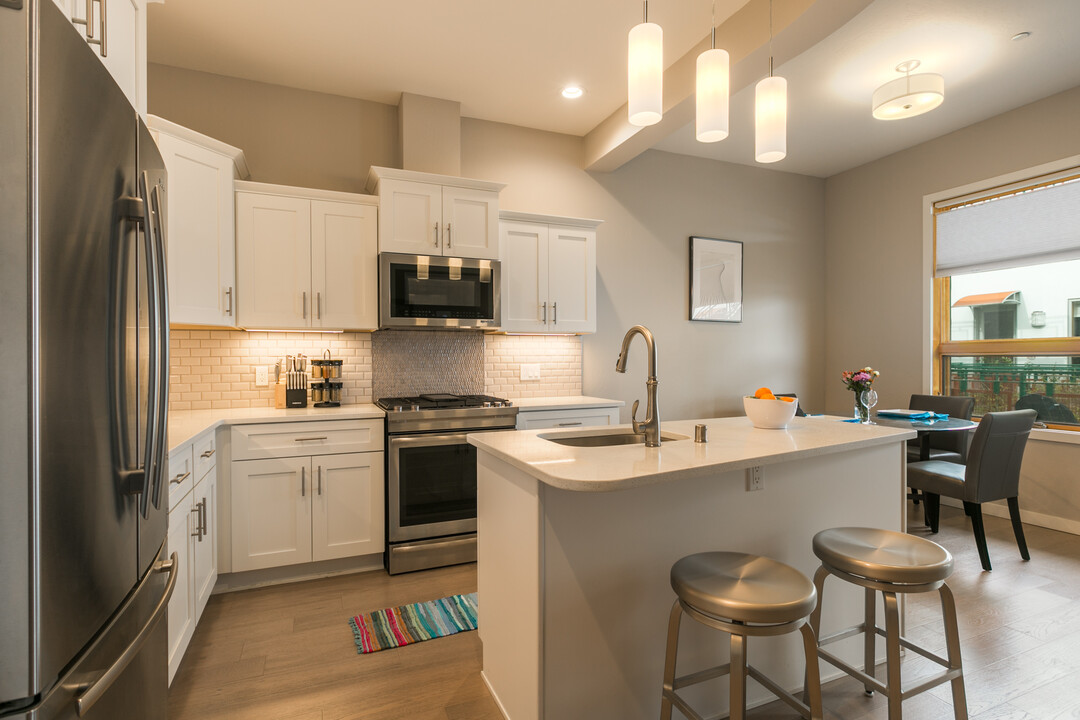 3600 Central Ave SE in Albuquerque, NM - Building Photo