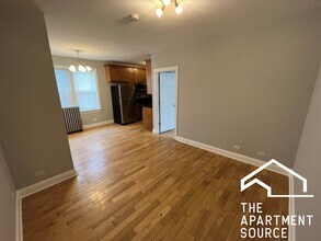 4548 W George St in Chicago, IL - Building Photo - Building Photo