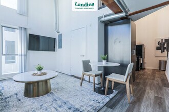 4133 Redwood Ave-Unit -4026.7943 in Los Angeles, CA - Building Photo - Building Photo