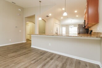 18339 Briar Oaks Dr in Hudson, FL - Building Photo - Building Photo