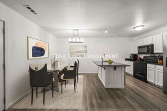 1290 Dove Loop in Springdale, AR - Building Photo - Building Photo