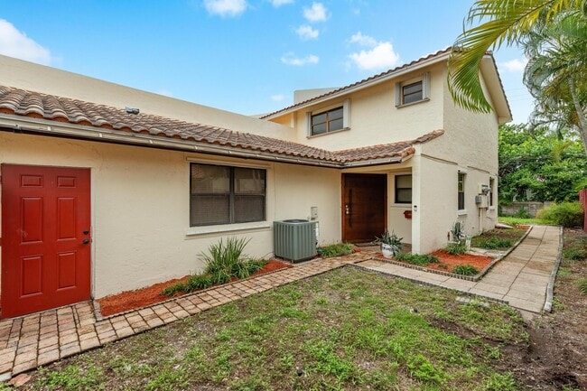 2530 NE 9th St in Fort Lauderdale, FL - Building Photo - Building Photo