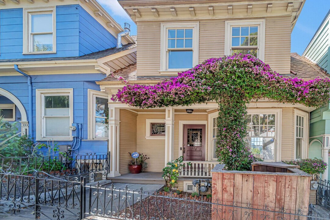 374 Connecticut St in San Francisco, CA - Building Photo