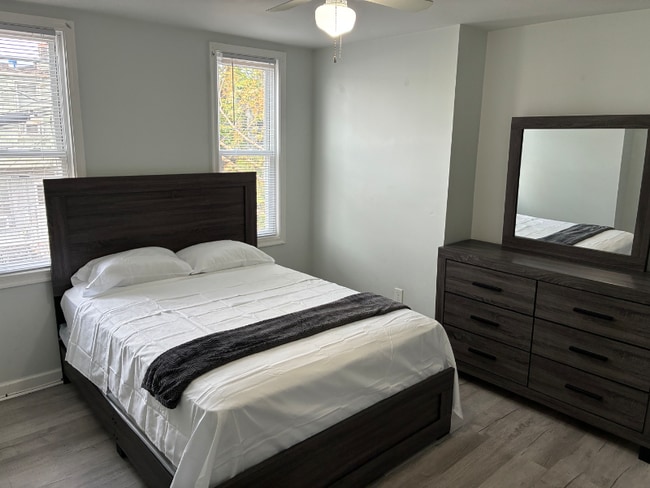 820 N Lakewood Ave in Baltimore, MD - Building Photo - Building Photo