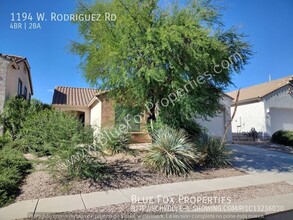 1194 W Rodriguez Rd in Oro Valley, AZ - Building Photo - Building Photo