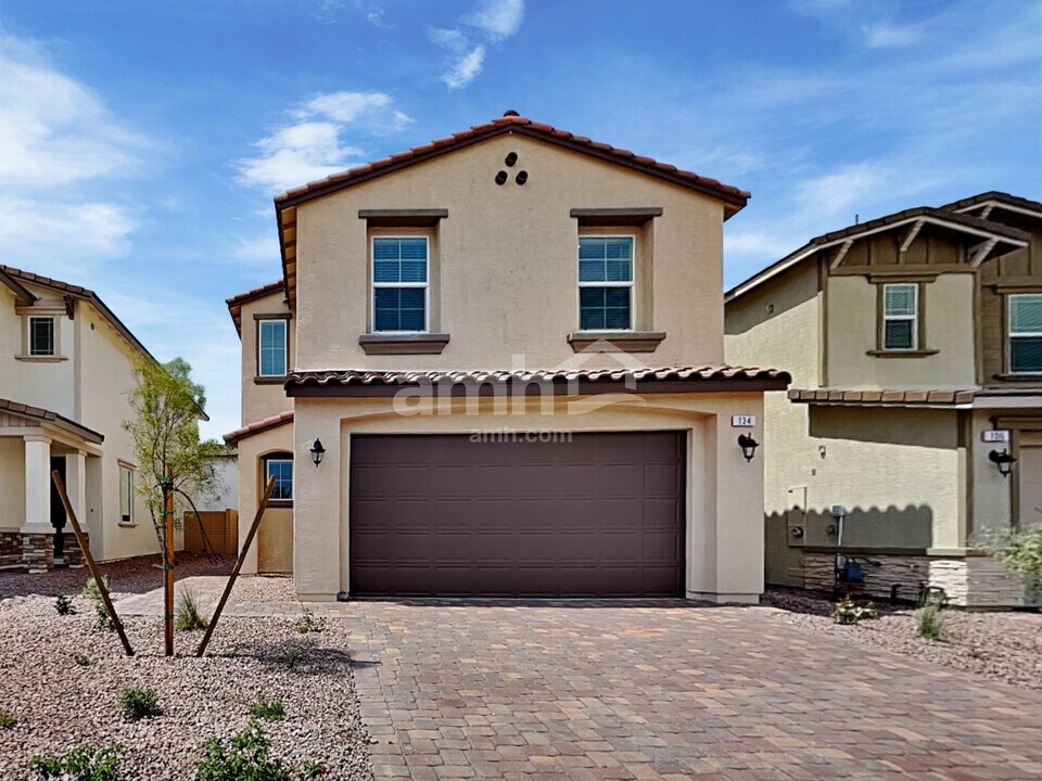134 Charmante Tulip Lane in Henderson, NV - Building Photo