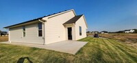 12925 E Equestrian St in Wichita, KS - Foto de edificio - Building Photo