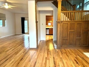 1527 Orangewood Ave in Pittsburgh, PA - Building Photo - Building Photo