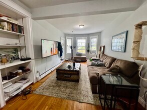 51 Montebello Rd, Unit 1 in Boston, MA - Building Photo - Building Photo