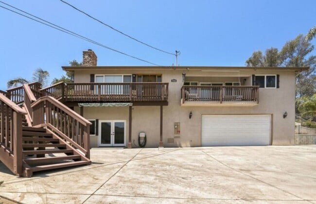 property at 731 Lingel Dr