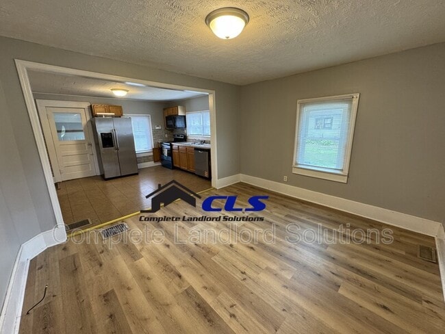property at 3115 N 13th 1/2 St