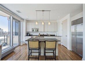 3209 Galleria in Edina, MN - Building Photo - Building Photo