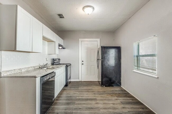 638 Gilcrease St in Van Alstyne, TX - Building Photo - Building Photo