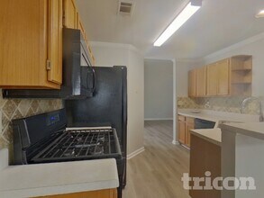 555 Horseshoe Cir in Stockbridge, GA - Building Photo - Building Photo