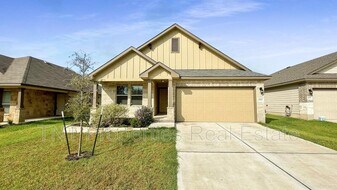 1921 Cartwright St in Bryan, TX - Building Photo
