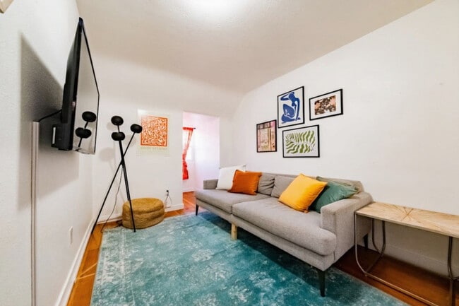 170 E 100 N in Kanab, UT - Building Photo - Building Photo