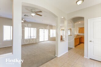 7803 S 5th Dr in Phoenix, AZ - Building Photo - Building Photo