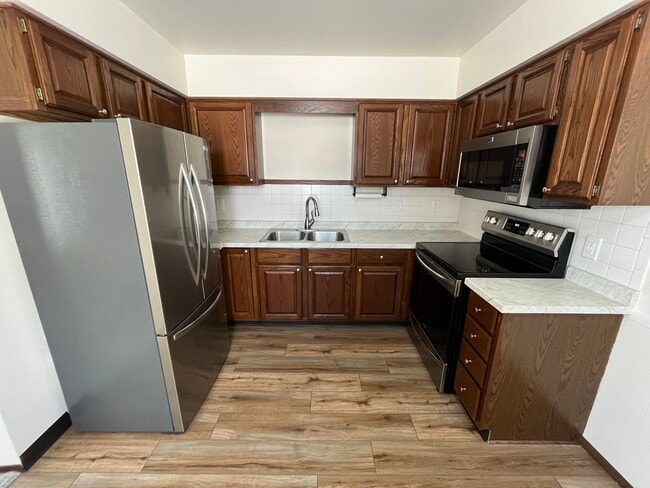 484 W 30th St in Holland, MI - Building Photo - Building Photo