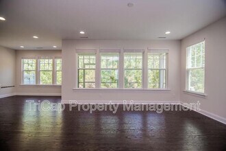 1012 Laurel Twist Rd in Cary, NC - Building Photo - Building Photo