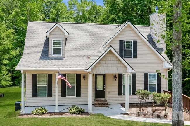 property at 191 River Ridge Dr