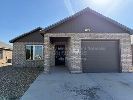 2420 N Avenue P in Lubbock, TX - Building Photo