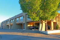 Building Photo - 1620 N Wilmot Rd Apartments in Tucson, Arizona