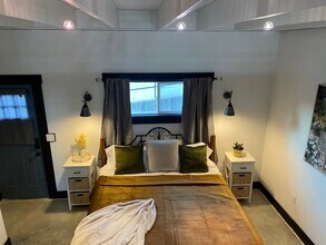 475 S Hickory St in Mountain Home, AR - Building Photo - Building Photo