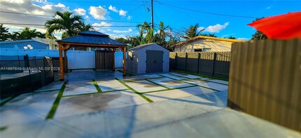 8410 NW 32nd Ave in Miami, FL - Building Photo - Building Photo