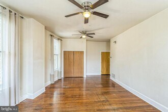 4373 Cresson St in Philadelphia, PA - Building Photo - Building Photo