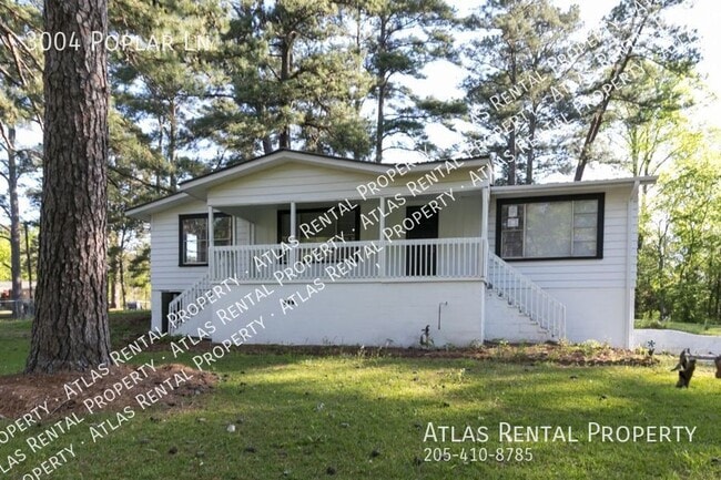 property at 3004 Poplar Ln